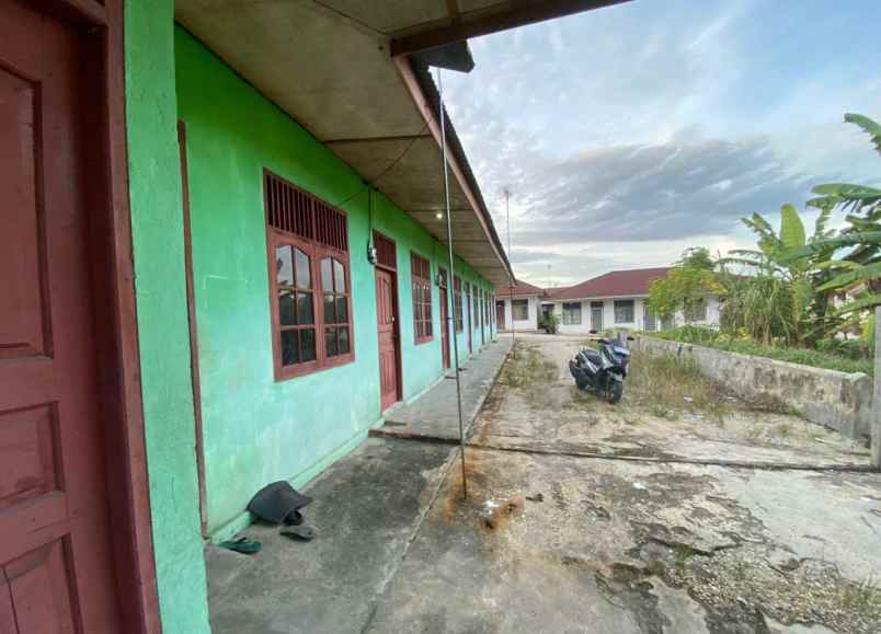 dijual rumah jlpenerbangan