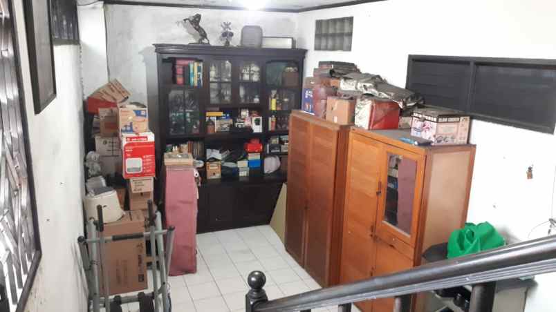 dijual rumah johar baru jakarta pusat