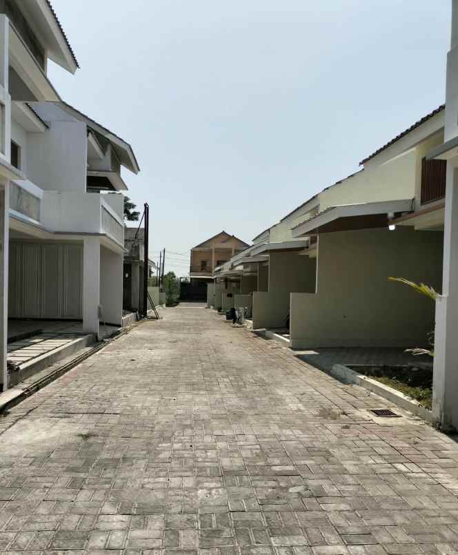 dijual rumah kalasan