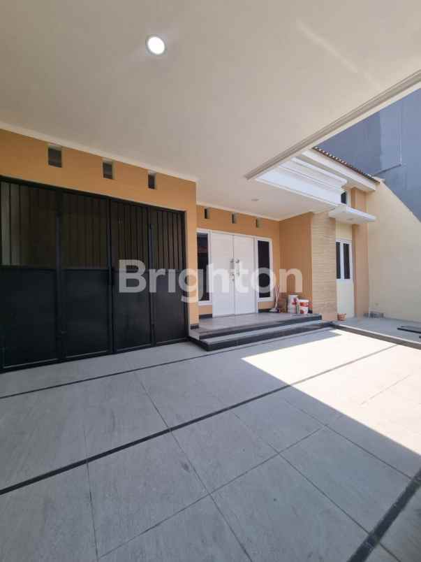 dijual rumah karang empat