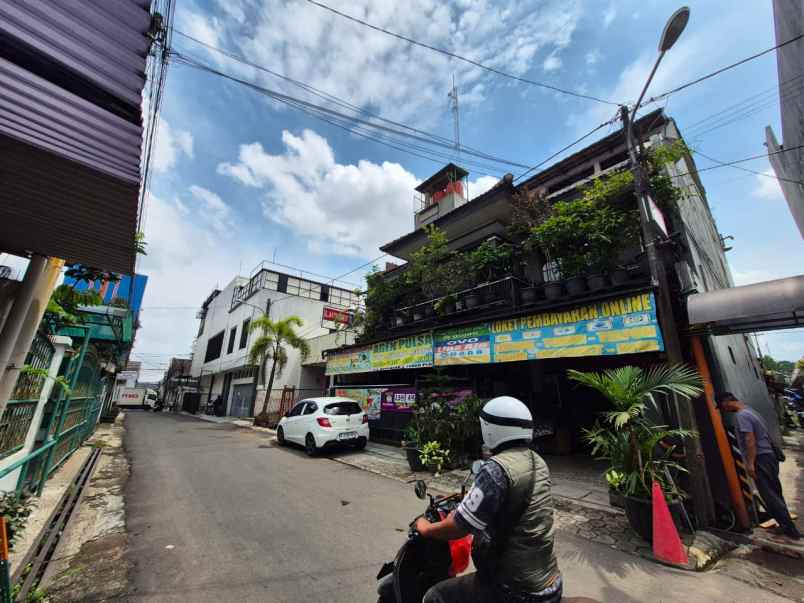 dijual rumah karangmekar