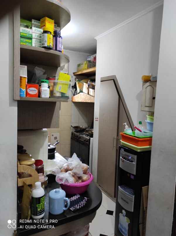 dijual rumah karangmekar