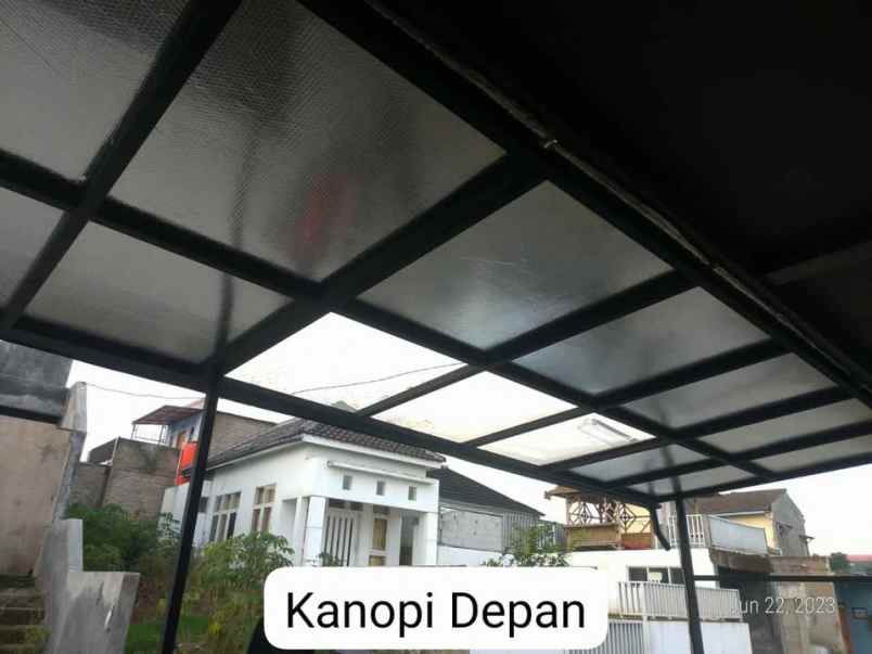 dijual rumah karyawangi cihanjuang cimahi
