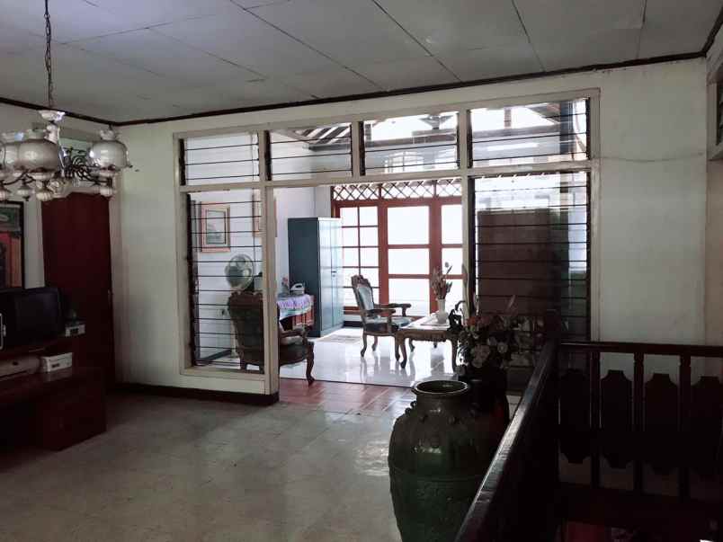 dijual rumah kebayoan lama