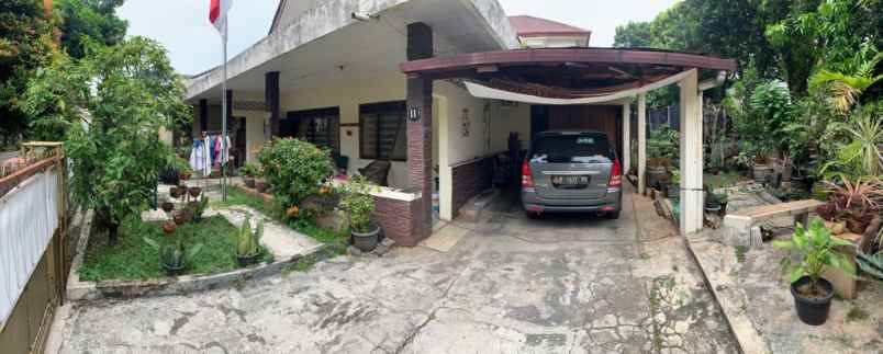 dijual rumah kebayoran baru