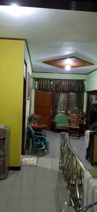 dijual rumah kec cimahi utara