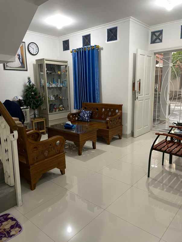 dijual rumah kelapa gading