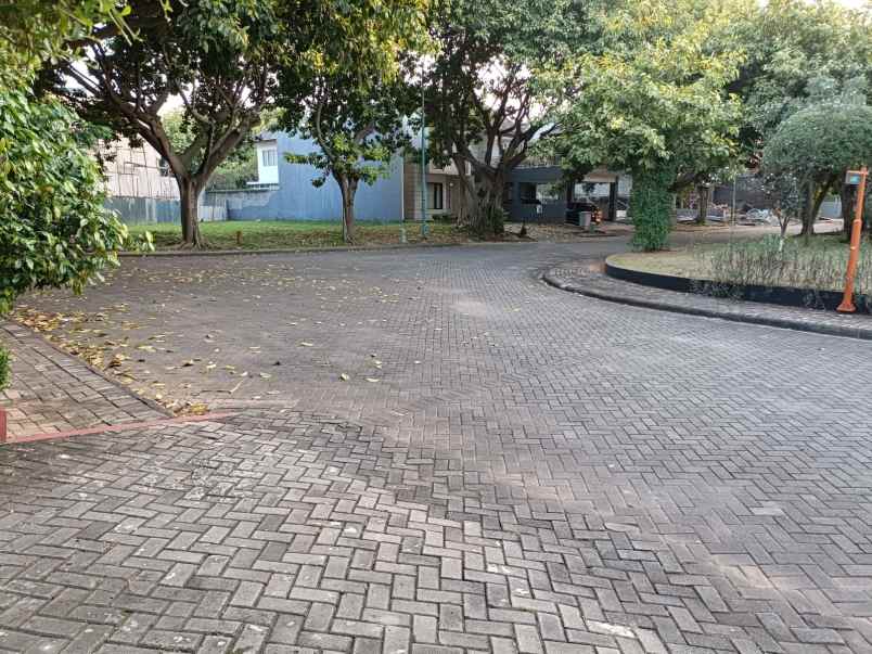 dijual rumah kemang pratama regensi bekasi