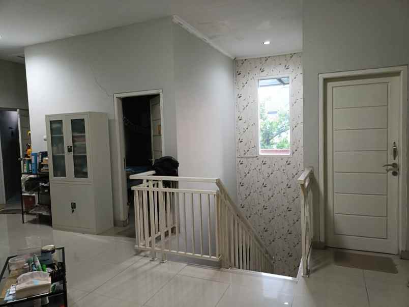 dijual rumah kemang pratama regensi bekasi