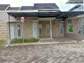 dijual rumah kirana garden residence d5