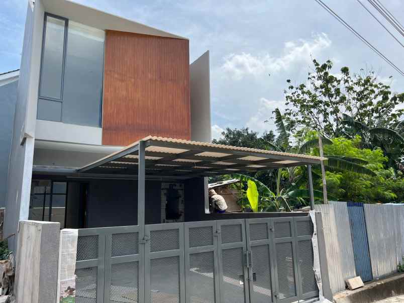 dijual rumah kodau