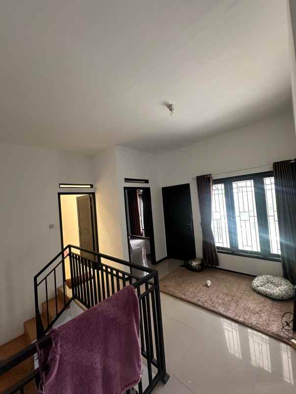 dijual rumah komp sanggar meubeul cinunuk