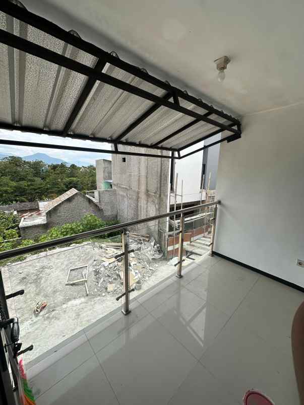 dijual rumah komp sanggar meubeul cinunuk