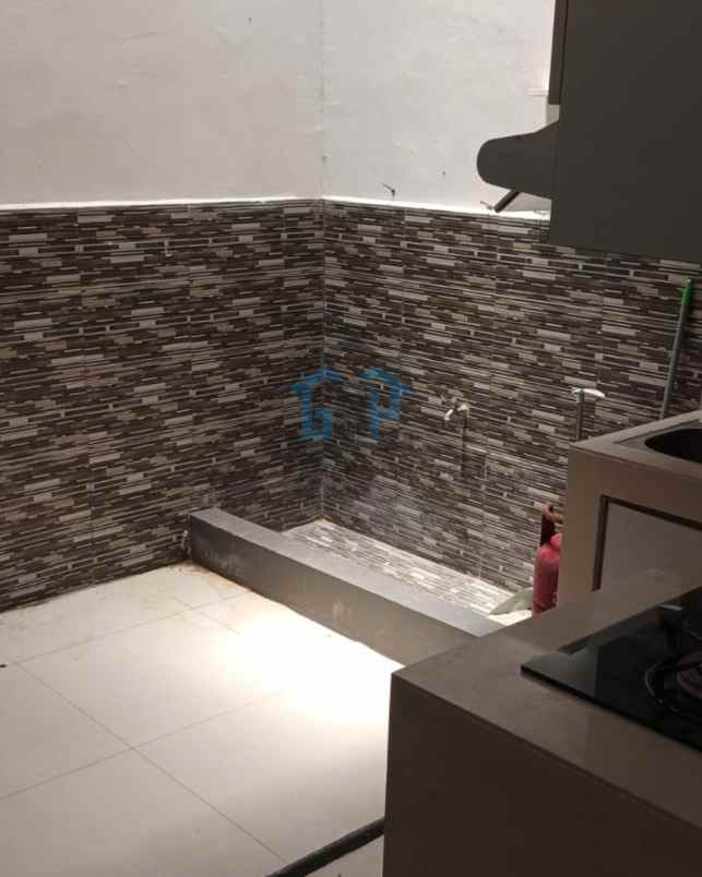 dijual rumah komplek citeureup 8 menit pemkot cimahi