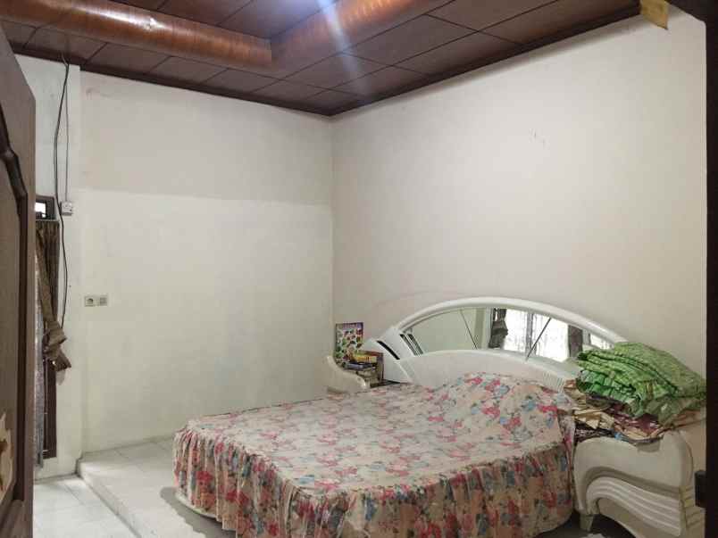 dijual rumah komplek kavling al