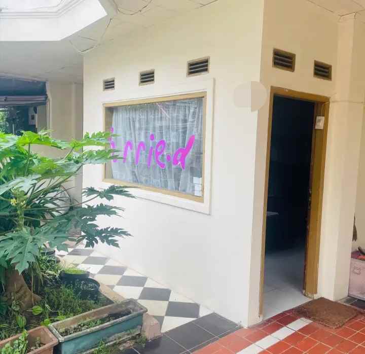 dijual rumah komplek kiara asri psm