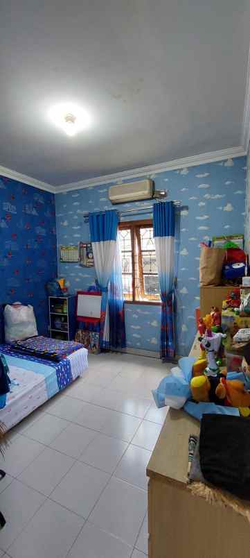 dijual rumah komplek pharmindo cimahi