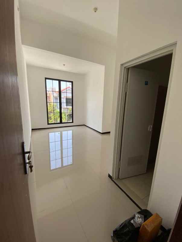 dijual rumah kos dharmahusada mas surabaya timur