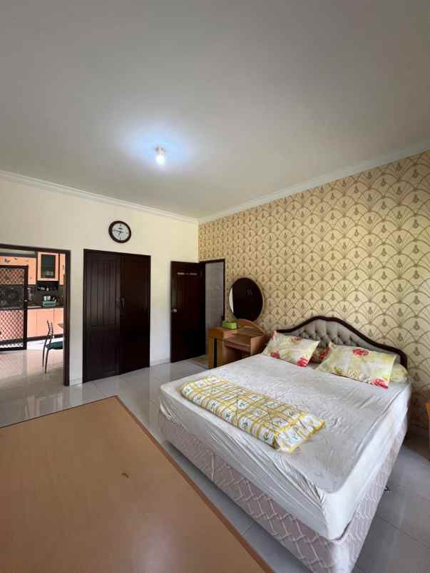 dijual rumah kota batu