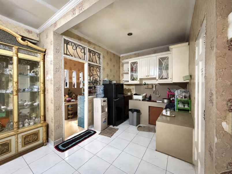 dijual rumah kota wisata cibubur