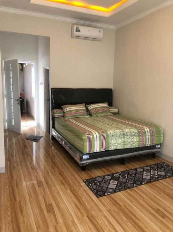 dijual rumah kotabaru parahyangan