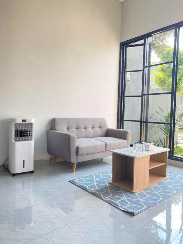 dijual rumah kukusan
