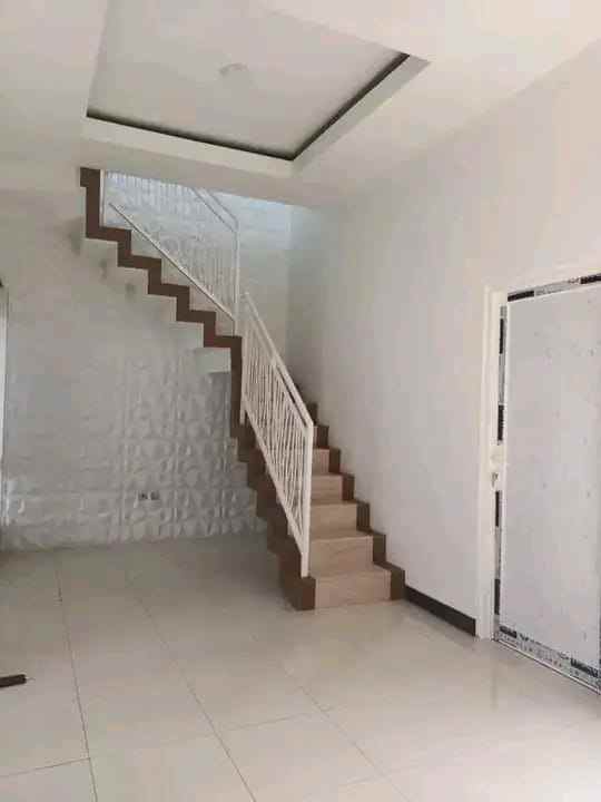 dijual rumah lowokwaru