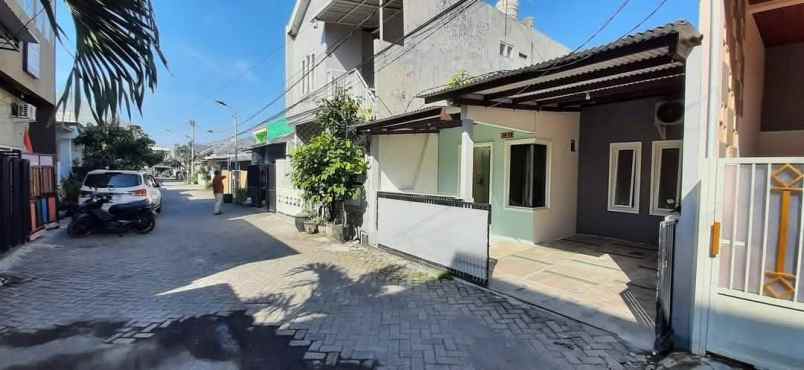dijual rumah medokan rungkut surabaya