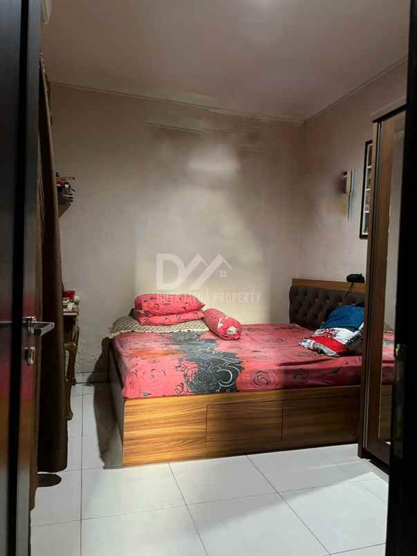 dijual rumah melia residence graha raya