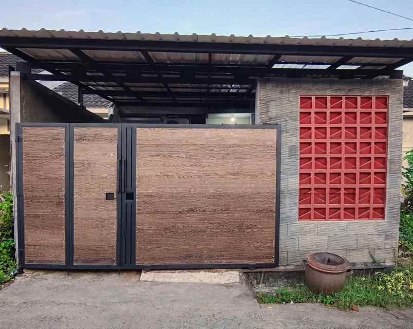 dijual rumah meruyung limo depok