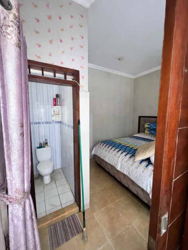 dijual rumah metland menteng cakung