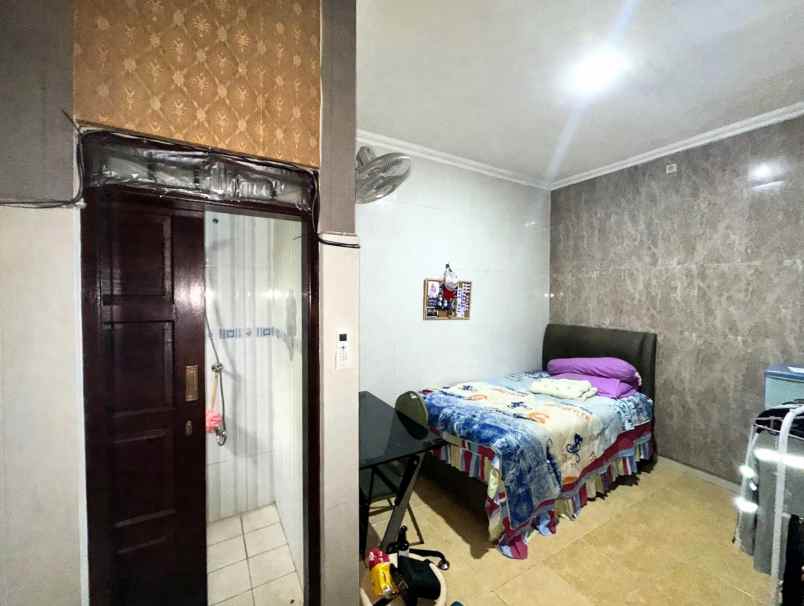 dijual rumah metland menteng cakung