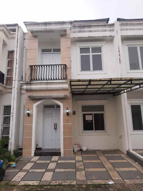 dijual rumah modern royal margonda depok via lelang