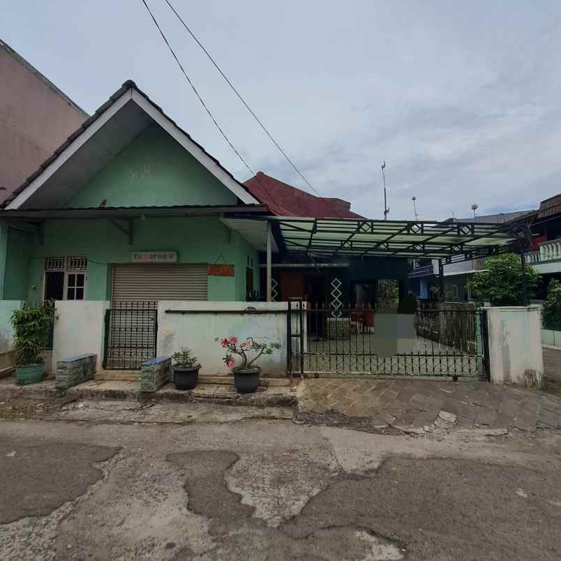 dijual rumah murah dan strategis via lelang