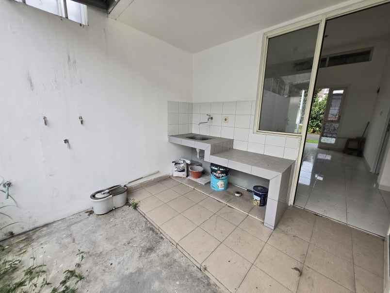 dijual rumah murah di suvarna sutera cikupa tangerang