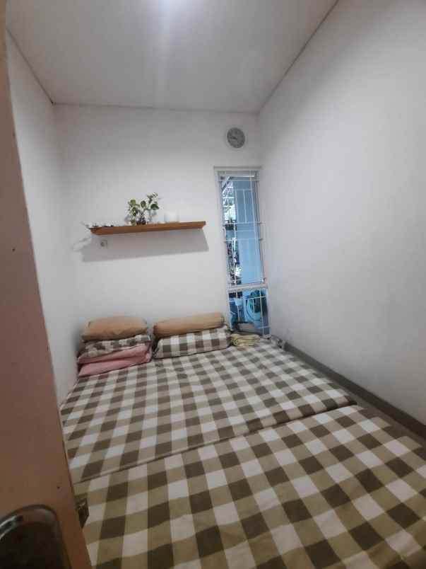 dijual rumah mutiara gading city