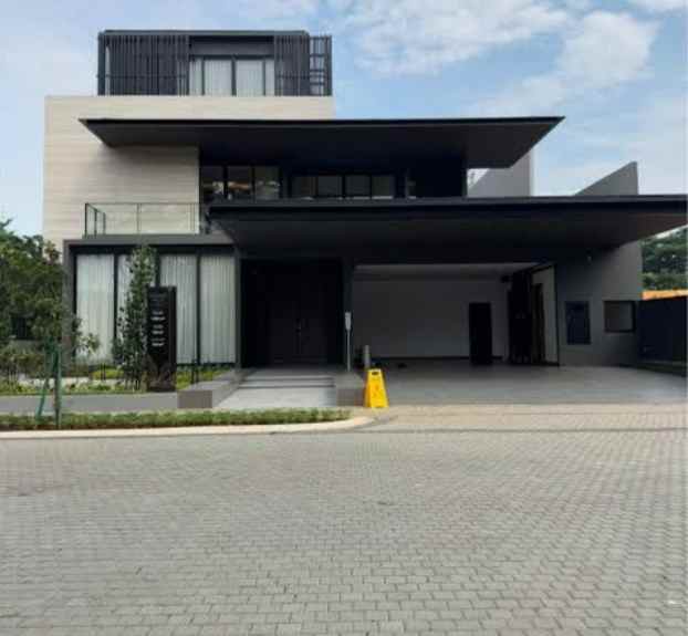 dijual rumah nava park bsd