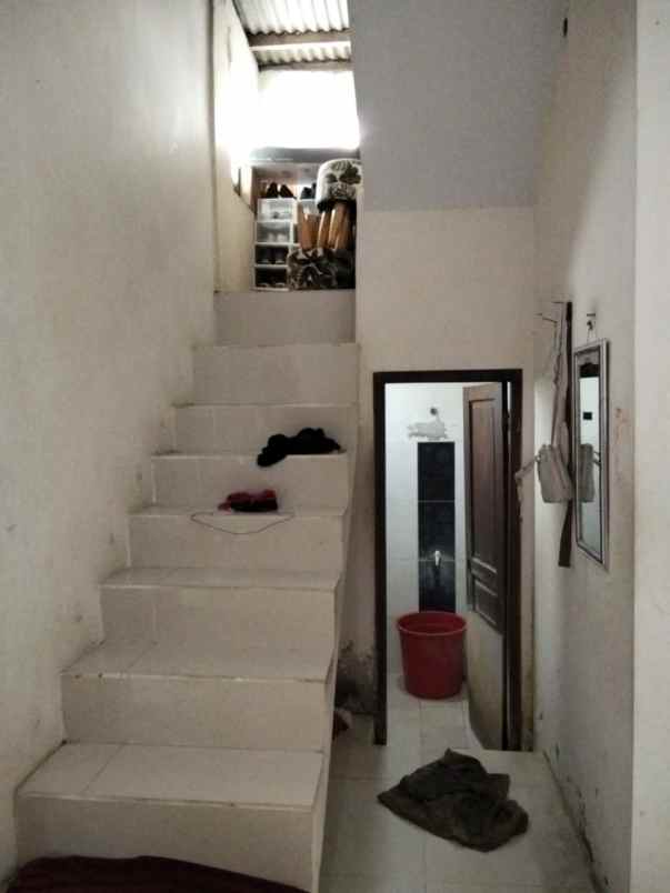 dijual rumah ngestiharjo