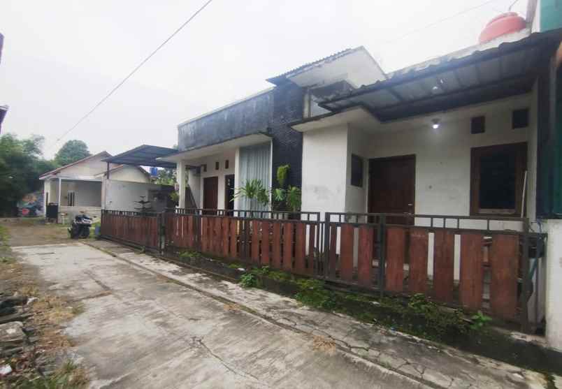 dijual rumah ngestiharjo