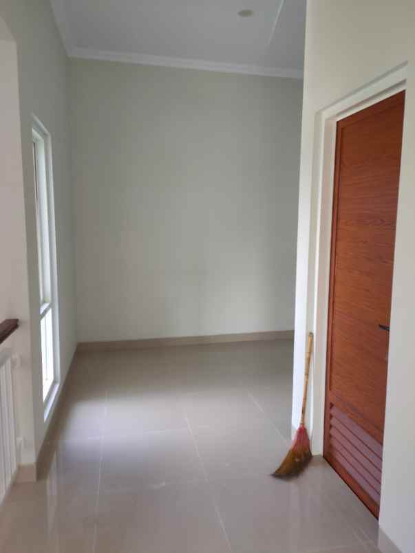 dijual rumah nogotirto gamping sleman