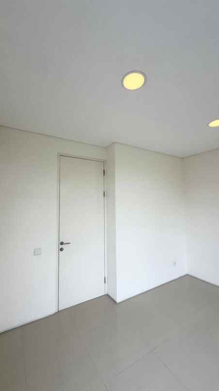 dijual rumah northwest hill citraland