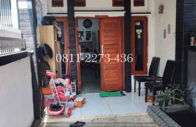 dijual rumah padasuka