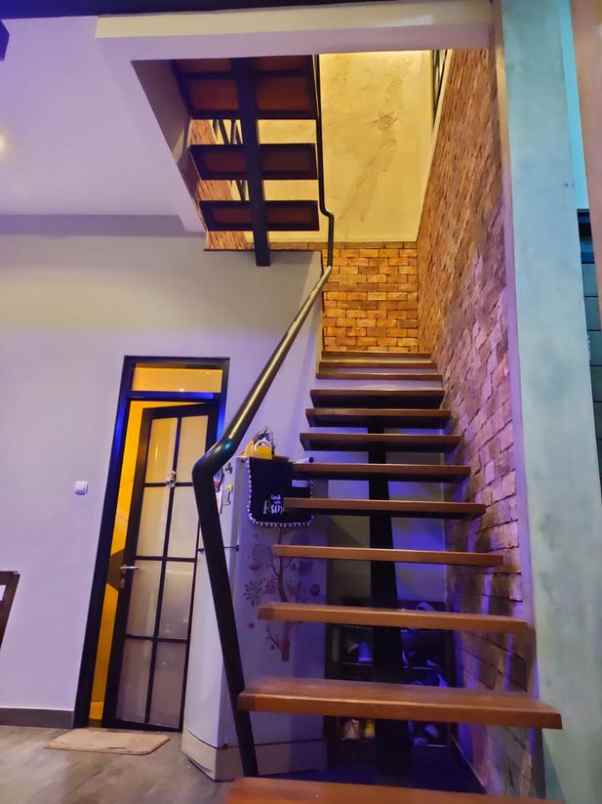 dijual rumah padasuka bandung