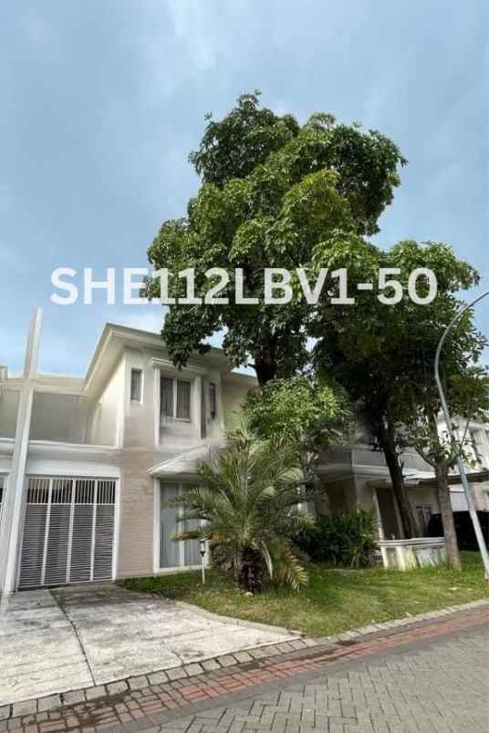 dijual rumah pakuwon city long beach