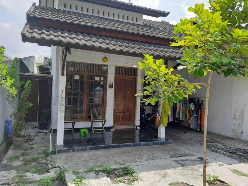 dijual rumah panembahan kecamatan