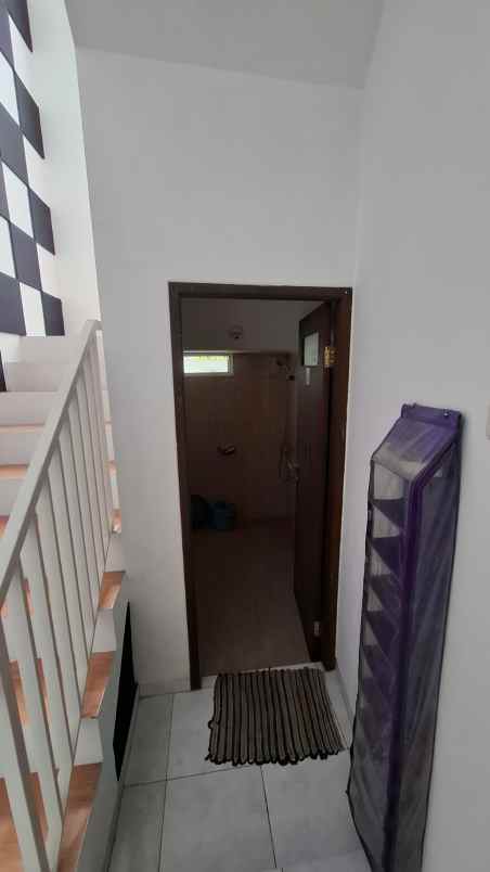 dijual rumah pangkalan jati