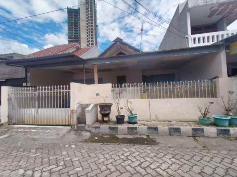 dijual rumah panjang jiwo