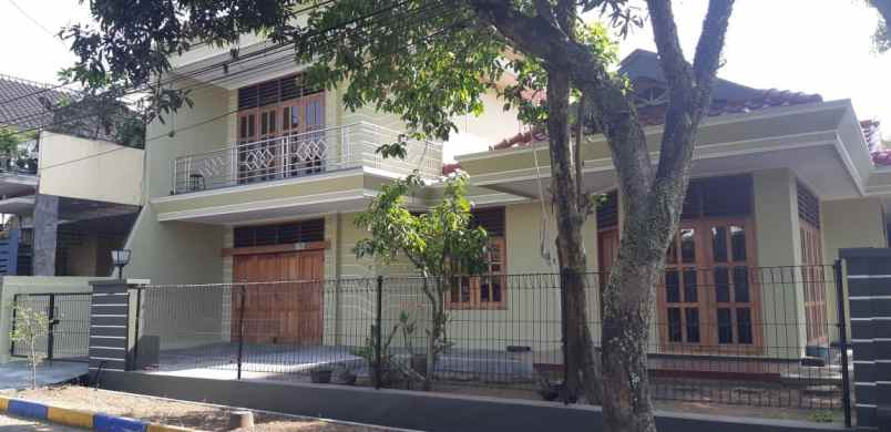 dijual rumah pbi blimbing malang