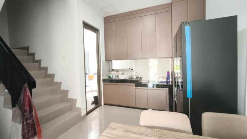 dijual rumah penjaringan jakarta utara