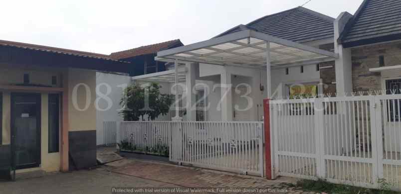 dijual rumah permana